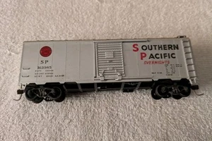 Athearn HO 40' Steel Box car S. P. Southern Pacific Silver Overnight - Picture 1 of 6