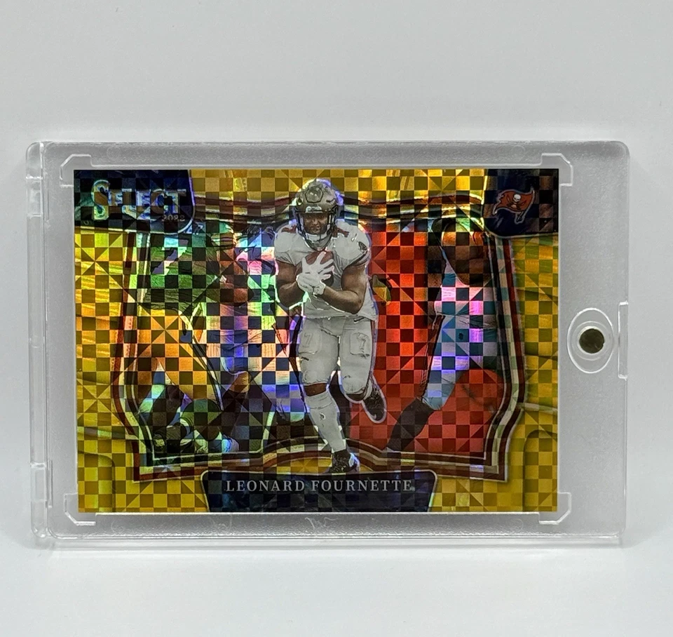 2022 Panini Select - Leonard Fournette Field Level Gold Prizm /10 #466 - Image 1 of 2