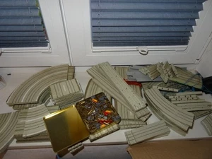 Spur HO 1:87 Faller AMS  Steckenteile ca. 100 Stück - Bild 1 von 2