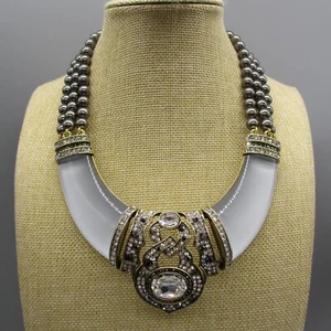 Heidi Daus Necklace Make A Statement Lucite Rhinestone Bib Beaded Gray 19 Inches - Picture 1 of 10