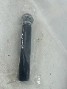 Shure SM 58 Wireless Microphone UT2 New - Picture 1 of 6