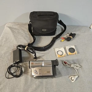 Samsung SCL770 HI8 HI 8 8mm Video8 Camcorder VCR Player Video Transfer + EXTRAS - Picture 1 of 14