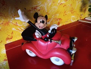 Mickey Maus Im Auto Kunstharz Figur Walt Disney Neu - Bild 1 von 7
