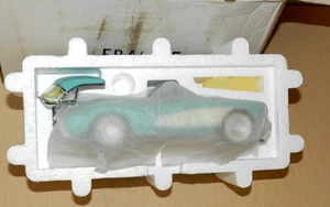 FRANKLIN COMO NUEVO CHEVY CORVETTE 1956 PIEZA DE GEMA ESCALA 1:24 con CAJA ORIGINAL AZUL - Imagen 1 de 4