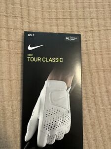 Nike Tour Classic Golf Woman’s Right Hand Medium/large. White. New In Box