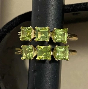 Vintage 6 Square Peridots in 14K 14KT Yellow Gold Hoop Earrings 1.9 Grams - Picture 1 of 4