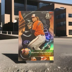 2023 Bowman Platinum - Gunnar Henderson (RC) Rookie Baltimore Orioles Baseball - Bild 1 von 3