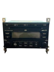 04-09 Hyundai Tucson AM/FM CD MP3 radio receiver OEM 96190-2E600 Tested And Work - Picture 1 of 8