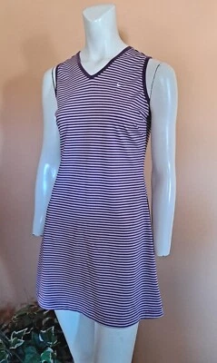 Vestido deportivo de tenis Nike para mujer talla S? Púrpura Foto 1 de 4