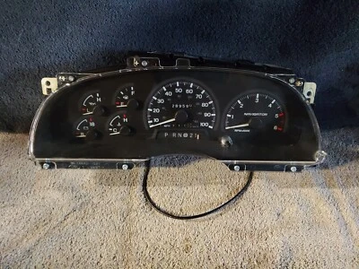 Lincoln Navigator 1998 MPH instrumento velocímetro panel 289 k Foto 1 de 4