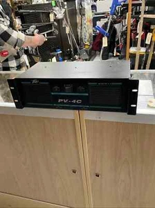 Peavey PV-4C 2-Channel Power Amplifier 213174 - Picture 1 of 5