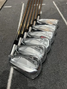 SRIXON ZXi4 IRONS / 5 - PW / Mens RH / 90g Reg Flex / NEW - Picture 1 of 8