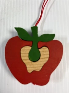 Adorno de Navidad de manzana de madera decoración navideña - Imagen 1 de 4