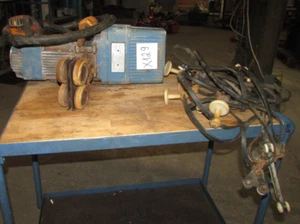 DEMAG Nk 24/300K 1/3 Tragkraft 0,5 T Bj 1985 8M E - Kettenzug (X129) - Bild 1 von 7