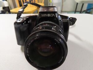 Minolta Maxxum 5000i with 28 to 85 mm zoom lens