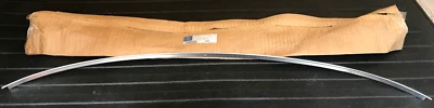 Moldura exterior superior parabrisas Mercedes-Benz - 107-671-49-30 - para MBZ 560SL y más Foto 1 de 4