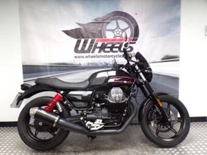 2023 MOTO GUZZI V7 STONE SE WITH ONLY 5776 MILES FROM NEW - Picture 1 of 19