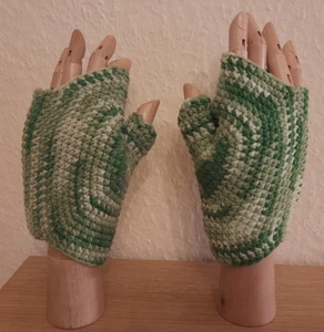 Japanische Handschuhe * Handschuh für Frauen Mädchen gehäkelt, Neu * grün - Bild 1 von 1