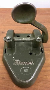 Vintage Cast Iron Marvel Model 60 Two Hole Punch Wilson Jones Co. Made in USA - Bild 1 von 5