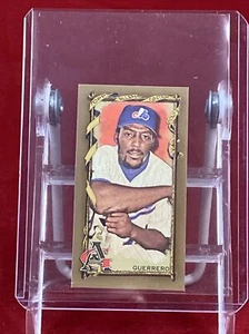 VLADIMIR GUERRERO SP 2023 Topps Allen & Ginter MINI BORDE DORADO EXPOSICIONES Paralelas - Imagen 1 de 12