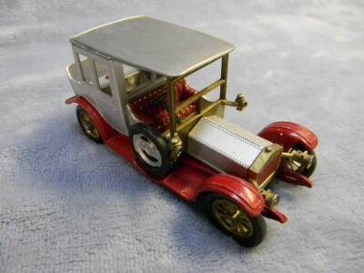 1/43 SCALE VINTAGE 1912 ROLLS-ROYCE SILVER MODEL OF YESTERYEAR LESNEY ENGLAND - Image 1 of 4