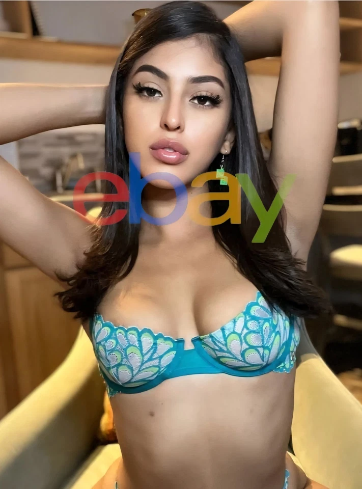 Preciosa foto brillante modelo 8x10 de Sophia Leone Foto 1 de 1