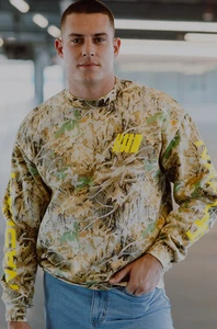 Neu mit Etikett Tilly’s x NASCAR Collab tarnfarbener Pullover Sweatshirt mit Rundhalsausschnitt Größe 3XL - Bild 1 von 12