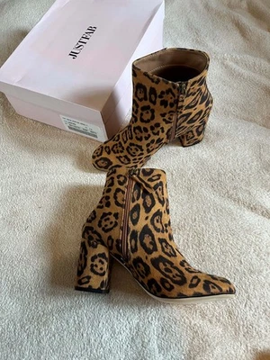 Bottines léopard taille 38 Neuves - Photo 1/4