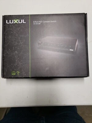 Conmutador compacto Luxul PoE de 8 puertos Foto 1 de 4
