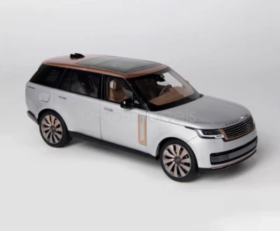 LCD 1:18 Scale Silver 2022 Range Rover SV SUV Sports Model Diecast Metal Car - Image 1 of 4