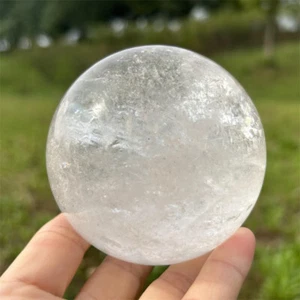 Bola de cuarzo transparente natural de 0,71 kg esfera de cristal de Reiki decoración regalo de vacaciones XQ2920 - Imagen 1 de 12