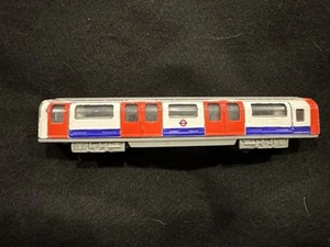 FEVA Street Scenes London Tube Train Car Die Cast J80140 Subway Train - Picture 1 of 9