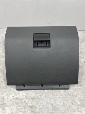 2004-2009 Chevrolet Colorado GMC Canyon перчаточный ящик средний темный оловянный без замка - Изображение 1 из 4