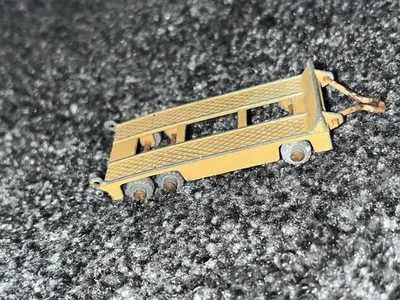 Matchbox Lesney No 16  -  The Transporter Trailer #209 - Image 1 of 3