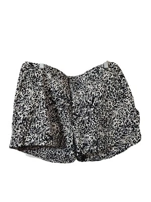 DKNY Shorts Womens 14 Cuffed  Black White Geometric Pockets Zipup Hot Pants - Image 1 of 4