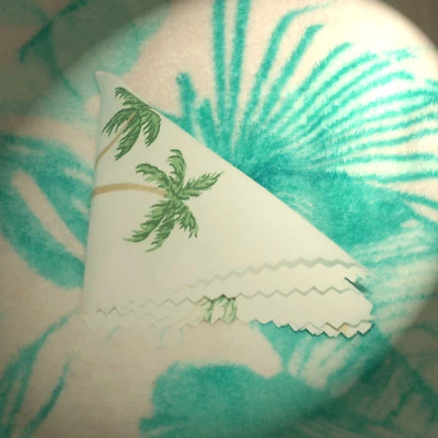 2x KITSCH PALM TREE HANDMADE 9" POCKET SQUARE/GLASSES CLOTH vintage/unique/gift - Image 1 of 4