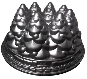 Nordic Ware Holiday Tree Bundt Cake Pan Mold Cast Aluminum 10 Cups Christmas - Picture 1 of 12