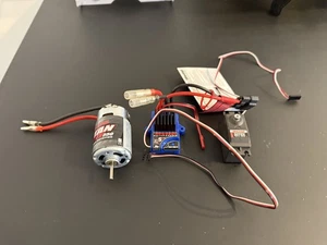 Traxxas  trx-4 XL5HV ESC and TITAN 21T 550 Brushed Combo with 2075x servo - Picture 1 of 4