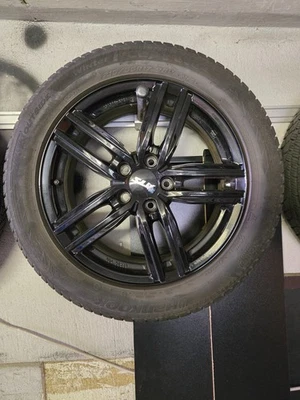 Komplett Winterräder z.B. SEAT ATECA/LEON/T-ROC Cabrio - Bild 1 von 4