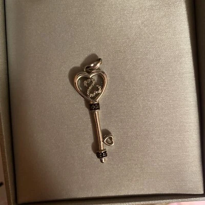 $199 Zales Jane Seymour Open hearts black & white diamond scroll key Charm - Image 1 of 3