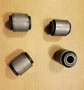 MASERATI BORA MERAK COMPLETE SET OF 4 NEW FRONT DROP LINK SUSPENSION BUSHINGS - Picture 1 of 1