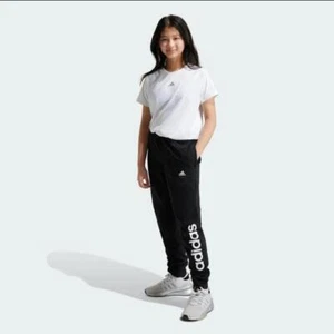 Adidas Trainingshose Junior Essentials Linear Logo - (Schwarz/Weiß) - Bild 1 von 8