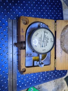 Herramienta de incrementos Dillon Force Gauge 2500 lb capacidad 50 lb en estuche - Imagen 1 de 5