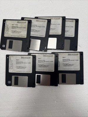 MS Windows 3.11 on 3.5" 1.44MB Floppy Disk install - Workgroups 7 Disks Untested - Image 1 of 4