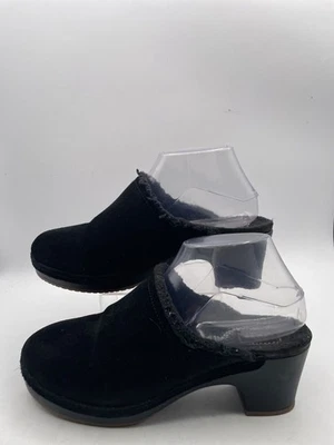 Crocs Dual Clogs Shoes Women's Sz 8 Black Suede Slip On Block Heel 203414 - Image 1 of 4