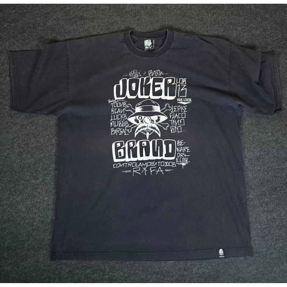 Camiseta De Colección Marca Joker Negra Gran Gráfica Algodón Cuello Redondo Chicana Talla XXL Foto 1 de 4