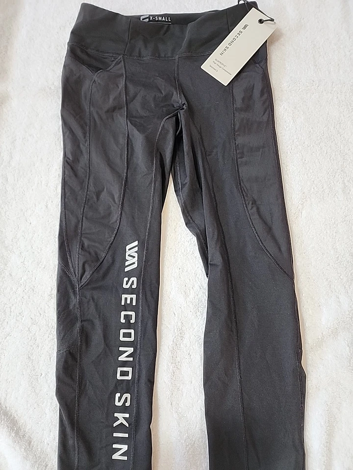 Second Skin Women's Black Capri Compression Leggings Size XS New - Image 1 of 4