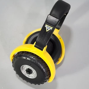 Auriculares con cancelación de ruido neumáticos Monster Jam niños protección auditiva LED intermitente - Imagen 1 de 15
