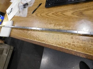 THK YGD62773 lineare LM-Schiene. "Ca. 5' 1⁄4"" - Bild 1 von 4
