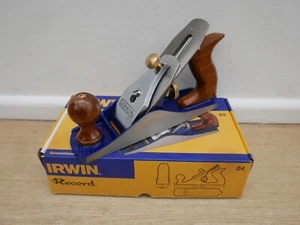 IRWIN RECORD T04 NO4 BENCH PLANE WITH 2" IRON & WOODEN HANDLE - Picture 1 of 1